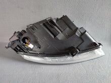 Load image into Gallery viewer, Frontscheinwerfer Audi A6 C6 4F0941003CP Xenon Links Scheinwerfer Headlight