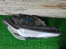 Laden Sie das Bild in den Galerie-Viewer, Frontscheinwerfer BMW 5 G31 G30 8499116-01 LED Rechts Scheinwerfer Headlight SCH1374638491ah
