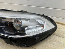 Laden Sie das Bild in den Galerie-Viewer, Frontscheinwerfer BMW 1 F40 7214913-13 7214914-13 Ein Satz Headlight SCH7293524200im