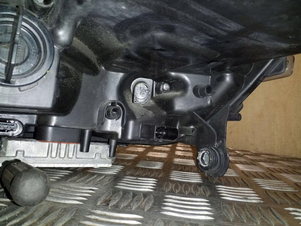 Frontscheinwerfer Mercedes-Benz W164 5DV0082900 5DF00870402 A0038205826 Rechts SCH2127534496vh