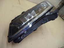 Laden Sie das Bild in den Galerie-Viewer, Frontscheinwerfer Skoda Superb III 3V1941015D Links Scheinwerfer Headlight