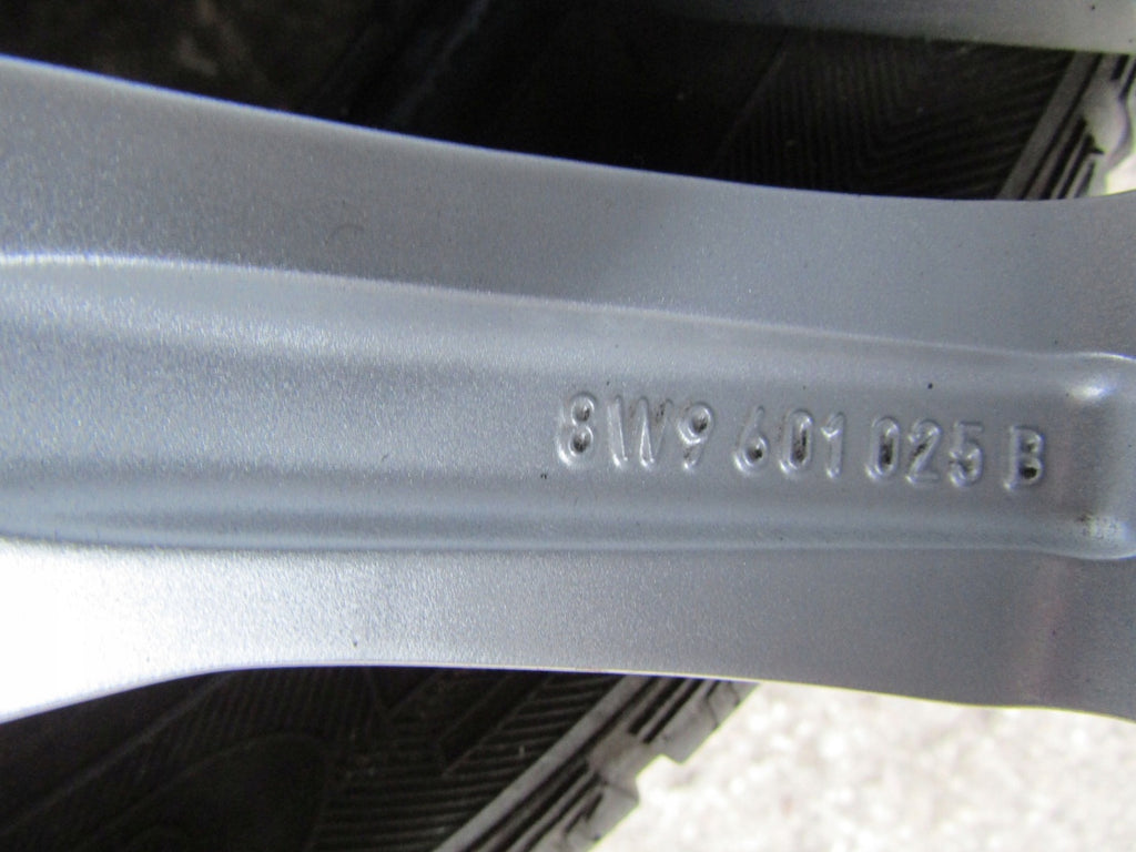 1x Alufelge 18 Zoll 7.5" 5x112 29ET Glanz Silber 8W9601025B Audi Rim Wheel FEL7089946958ed