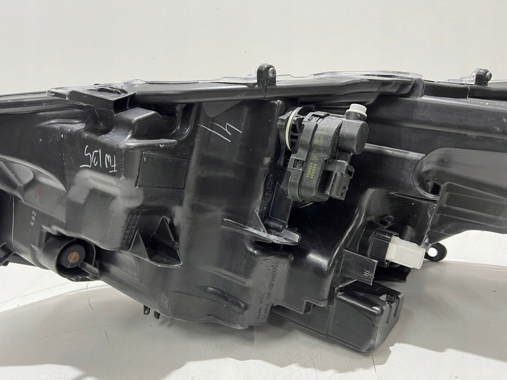 Frontscheinwerfer Toyota Yaris K0-8EU Rechts Scheinwerfer Headlight SCH6950426826em