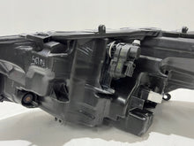 Load image into Gallery viewer, Frontscheinwerfer Toyota Yaris K0-8EU Rechts Scheinwerfer Headlight SCH6950426826em