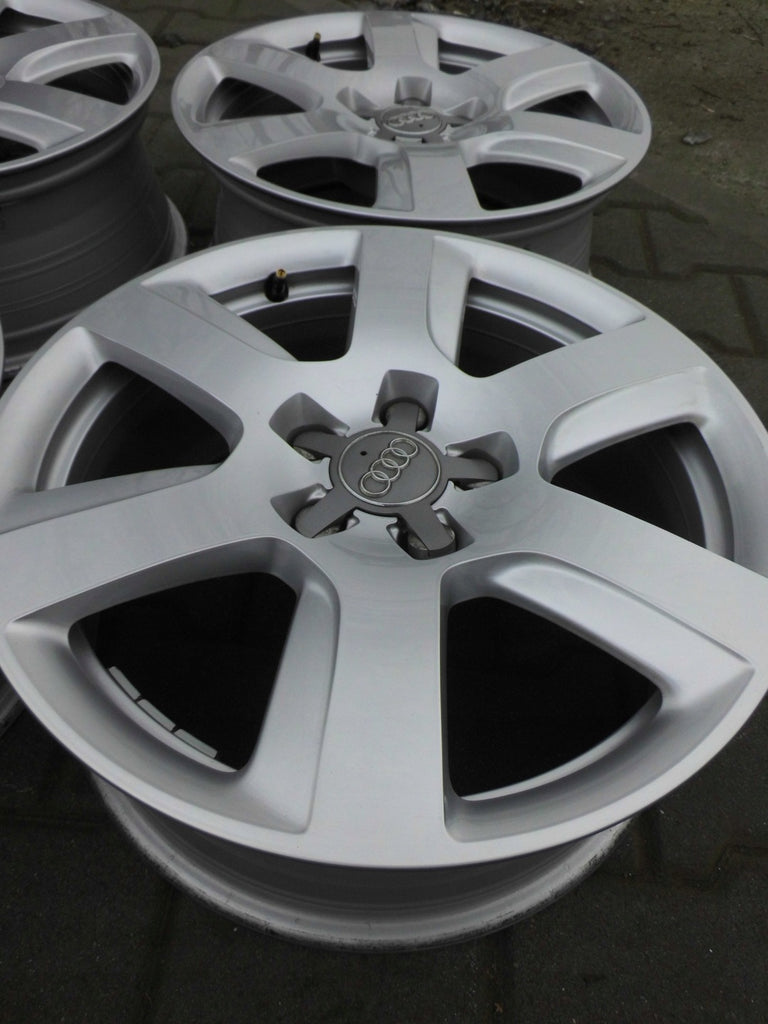 4x Alufelge 17 Zoll 7.0" 5x112 25ET Glanz Silber Audi A5 Rim Wheel