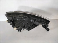Load image into Gallery viewer, Frontscheinwerfer Skoda Kamiq 656941015C LED Links Scheinwerfer Headlight SCH2522216319wo