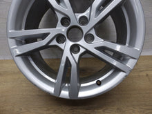 Load image into Gallery viewer, 1x Alufelge 17 Zoll 7.5&quot; 5x112 43ET Silber 8V0601025DD Audi A3 Rim Wheel