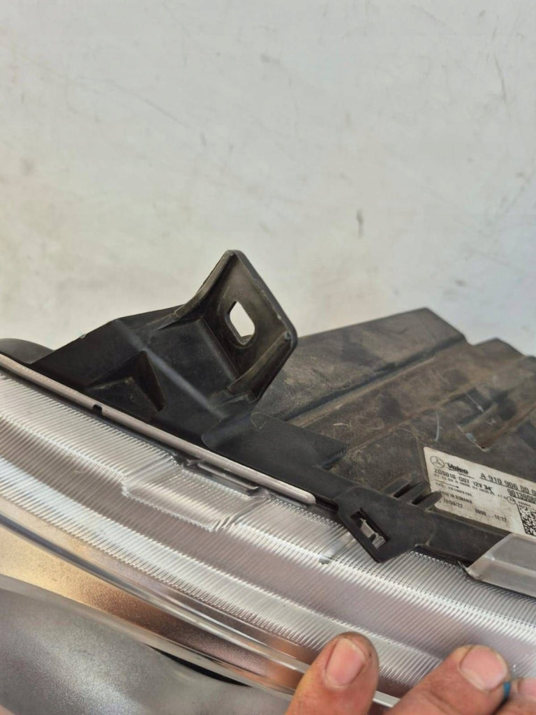 Frontscheinwerfer Mercedes-Benz Sprinter A9109060000 Links Headlight SCH1246493426ou