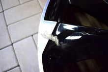 Laden Sie das Bild in den Galerie-Viewer, 1x Alufelge 19 Zoll 8.0&quot; 5x112 44ET Glanz Schwarz 3V0601025S Skoda Superb Iii