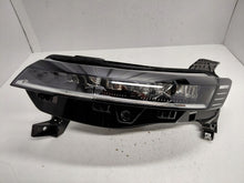 Laden Sie das Bild in den Galerie-Viewer, Frontscheinwerfer Renault Megane E-Tech 260605490R Full LED Links Headlight SCH7272850083dk