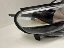 Load image into Gallery viewer, Frontscheinwerfer Peugeot Expert 9808235780-00 Xenon Rechts oder Links SCH8841398833cc