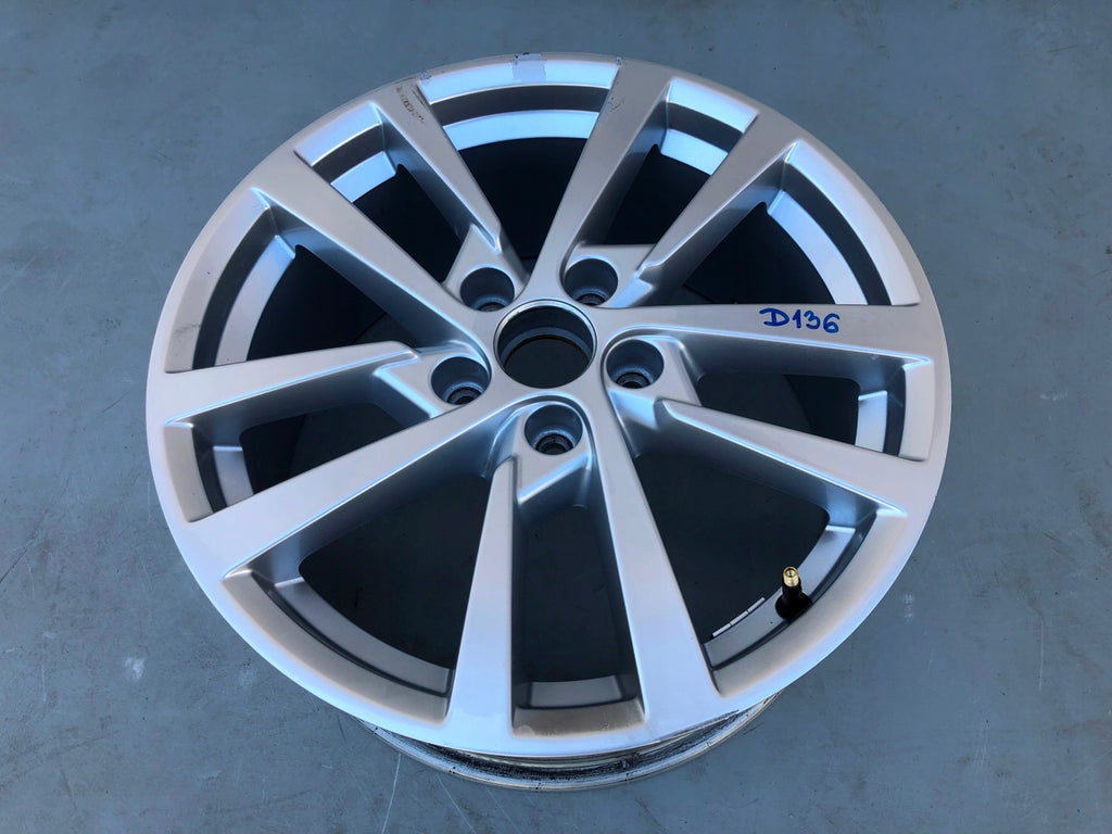 1x Alufelge 17 Zoll 7.5" 5x112 51ET 8V0601025CS Audi A3 Rim Wheel FEL6889651444eo