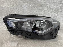 Laden Sie das Bild in den Galerie-Viewer, Frontscheinwerfer Mercedes-Benz Cla A1189068300 Full LED Links Headlight SCH2767528728bg