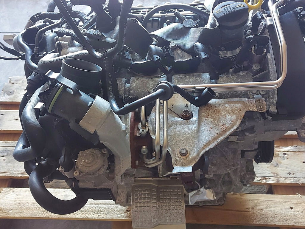 Motor Seat Skoda VW CHP 1.4 16TKm 2016 Benzin Engine Unkomplett