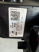 Load image into Gallery viewer, Frontscheinwerfer Seat 5FJ941007J LED Ein Stück (Rechts oder Links) Headlight