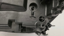 Laden Sie das Bild in den Galerie-Viewer, Frontscheinwerfer Honda Jazz I LED Rechts Scheinwerfer Headlight SCH3240637571fn