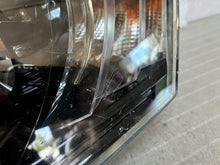 Laden Sie das Bild in den Galerie-Viewer, Frontscheinwerfer Skoda Octavia III 5E1941015B Xenon Links Headlight SCH7162526496ih