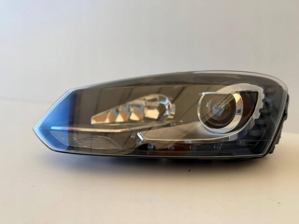 Frontscheinwerfer VW Polo 6R1941031D 90008227 Links Scheinwerfer Headlight SCH9297881572mz