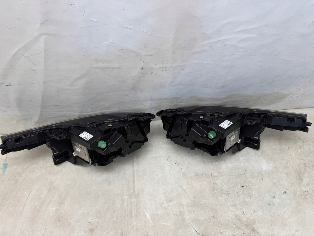 Frontscheinwerfer Alfa Romeo 50572577 50572573 LED Ein Satz Headlight SCH3310150977bf