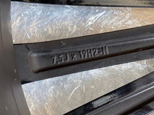 Load image into Gallery viewer, 1x Alufelge 19 Zoll 7.5" 5x112 49ET A1774014200 Mercedes-Benz W177 Rim Wheel FEL4707854175fh
