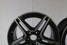 Laden Sie das Bild in den Galerie-Viewer, 1x Alufelge 18 Zoll 7.5&quot; 5x112 44ET A2054019500 Mercedes-Benz W205 Rim Wheel