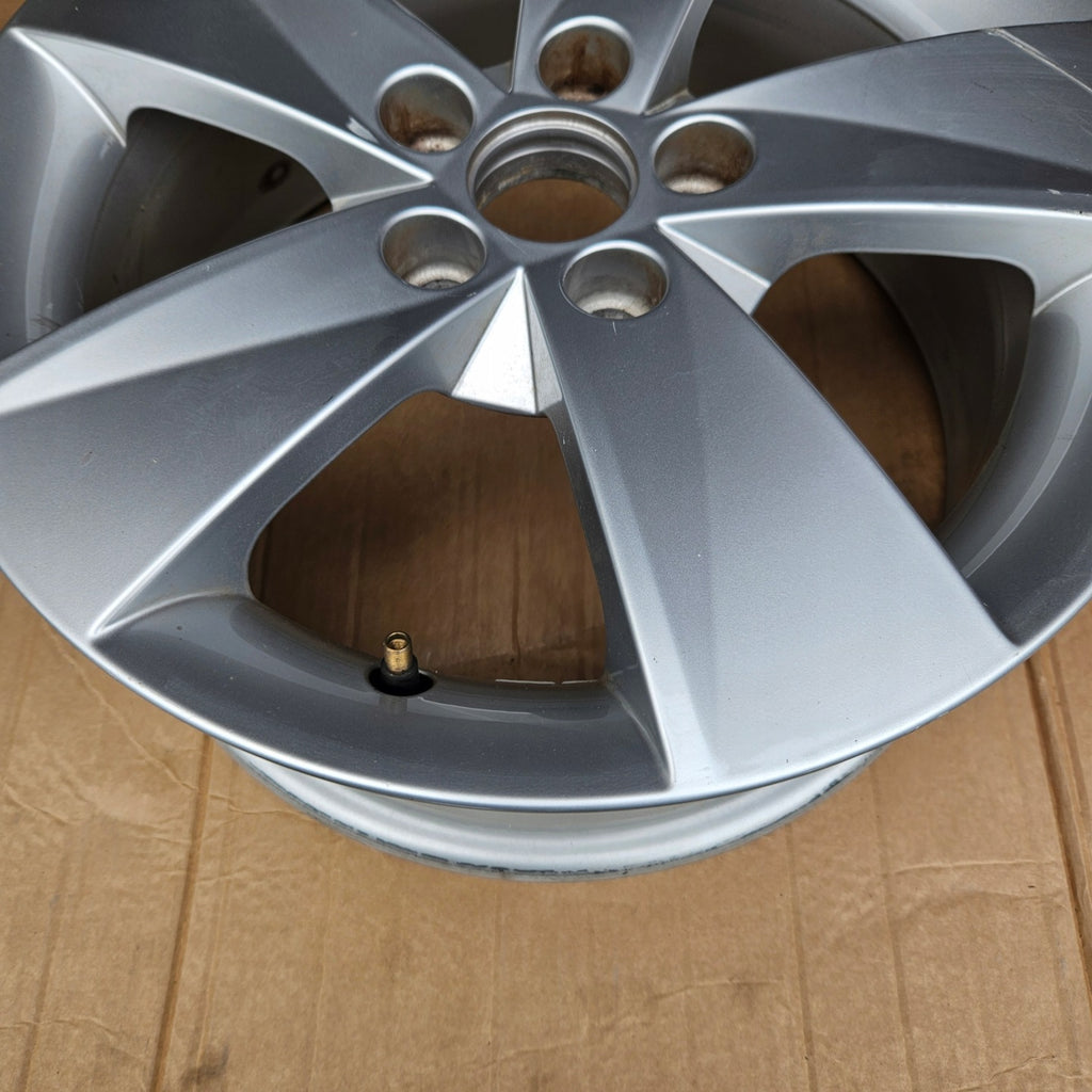 1x Alufelge 15 Zoll 6.0" 5x112 43ET Glanz Silber 5J0601025 Skoda Roomster FEL2424059546hz