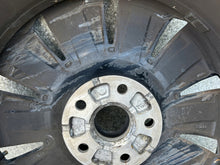 Load image into Gallery viewer, 1x Alufelge 17 Zoll 6.5" 5x112 3V0601025AH Skoda Superb Iii Rim Wheel FEL9689690773ax