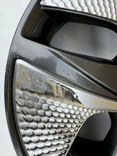 Load image into Gallery viewer, 1x Alufelge 17 Zoll 7.0" 5x114.3 53ET 52910-G2800 Hyundai Rim Wheel FEL3541197928ru