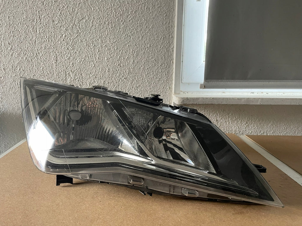 Frontscheinwerfer Seat Leon 5F1941016B LED Rechts Scheinwerfer Headlight