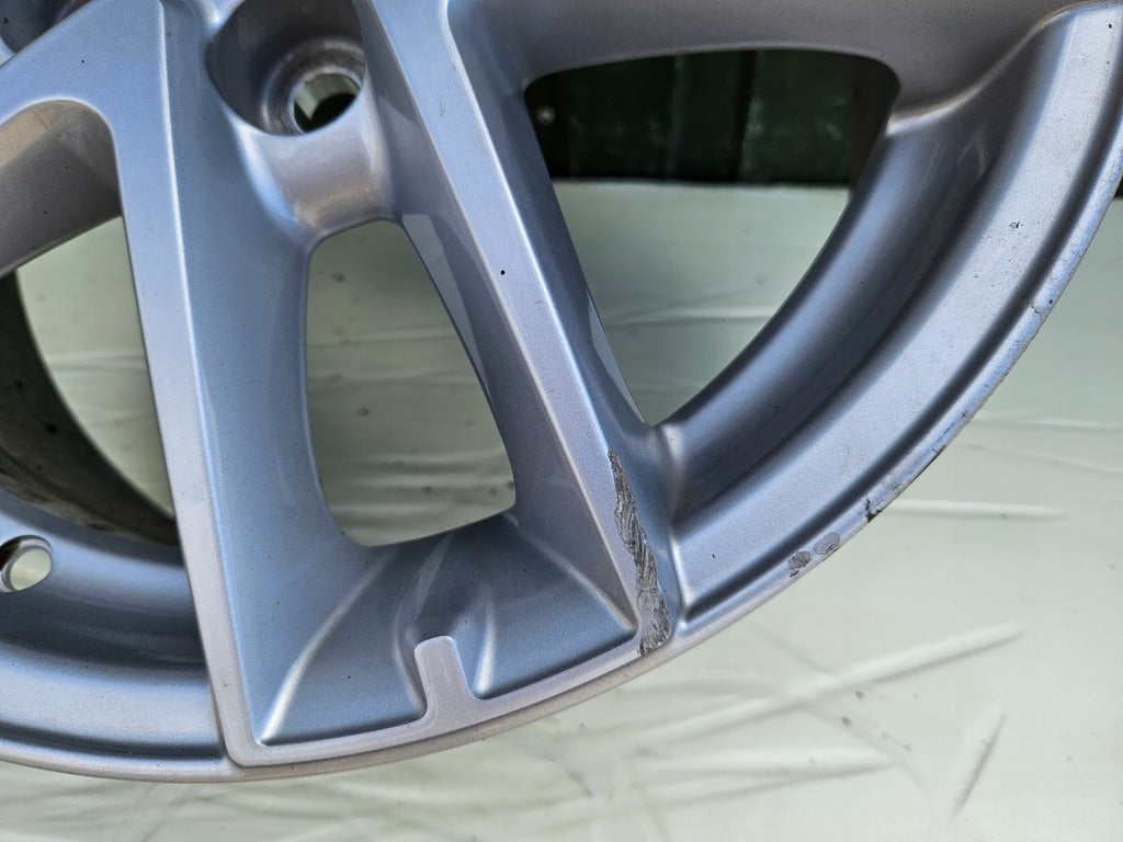 1x Alufelge 16 Zoll 6.5" 5x114.3 45ET Glanz Silber 42611-YY500 Toyota Auris FEL7467655984kt