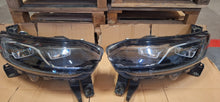 Laden Sie das Bild in den Galerie-Viewer, Frontscheinwerfer Renault Espace I V 260104119R Ein Satz Scheinwerfer Headlight SCH6281649351qi