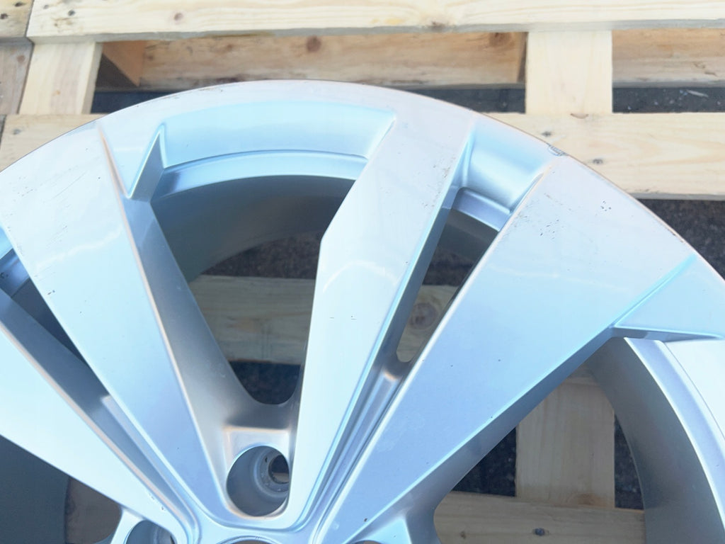1x Alufelge 19 Zoll 8.0" 5x112 Glanz 11A071499-422 VW Id.4 Rim Wheel FEL9437957990fc
