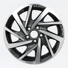 Laden Sie das Bild in den Galerie-Viewer, 2x Alufelge 15 Zoll 6.0&quot; 5x100 40ET Glanz Grau 6C0601025N Mg Polo Rim Wheel