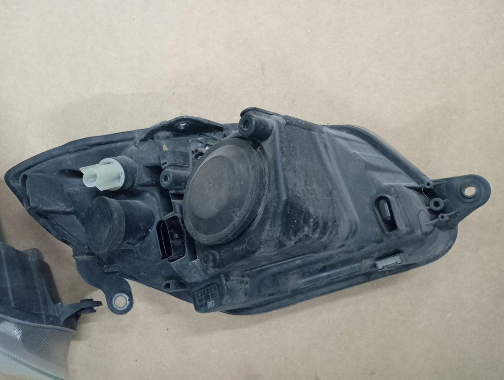 Frontscheinwerfer Skoda Fabia II Roomster Ein Satz Scheinwerfer Headlight SCH1778249297nb
