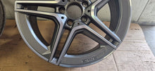Laden Sie das Bild in den Galerie-Viewer, 1x Alufelge 18 Zoll 7.5" 5x112 49ET Glanz Graphit A1774011500 Mercedes-Benz W177 FEL9405680952em