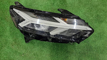 Laden Sie das Bild in den Galerie-Viewer, Frontscheinwerfer Dacia Sandero III 260107920R LED Rechts Scheinwerfer Headlight