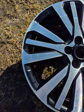 Load image into Gallery viewer, 1x Alufelge 19 Zoll 7.0" 5x114.3 40ET 403009932R Renault Koleos Ii Rim Wheel FEL6602709174nv