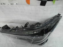 Load image into Gallery viewer, Frontscheinwerfer Toyota 81150-02S70 LED Links Scheinwerfer Headlight SCH9865878387at