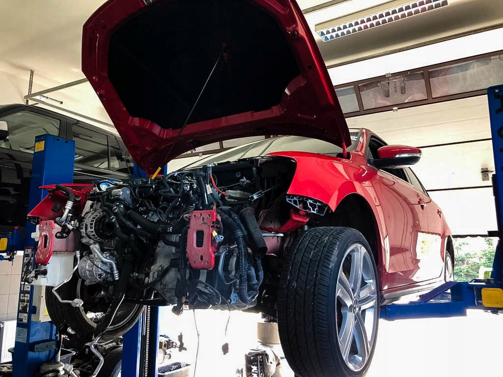 Motor Audi VW A3 Tiguan CRFA CRFC CRF CRFD 2.0 TDI 38TKm 2014 Diesel Unkomplett