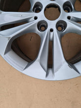 Load image into Gallery viewer, 1x Alufelge 17 Zoll 7.5&quot; 5x112 52ET 6856065 BMW F39 Rim Wheel