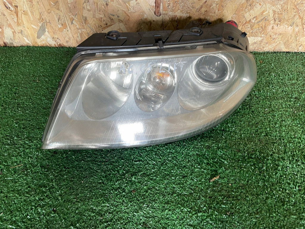 Frontscheinwerfer VW Passat Xenon Links Scheinwerfer Headlight