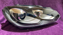 Laden Sie das Bild in den Galerie-Viewer, Frontscheinwerfer VW Golf 5K1941752C 1ZS00990202 Xenon Rechts Headlight SCH3025833574pr