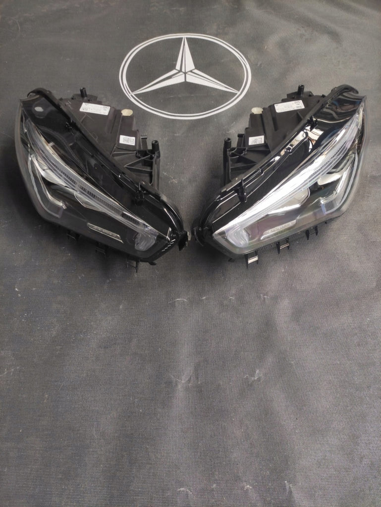 Frontscheinwerfer Mercedes-Benz Cla C118 A1189063900 LED Rechts oder Links SCH1307336168gd