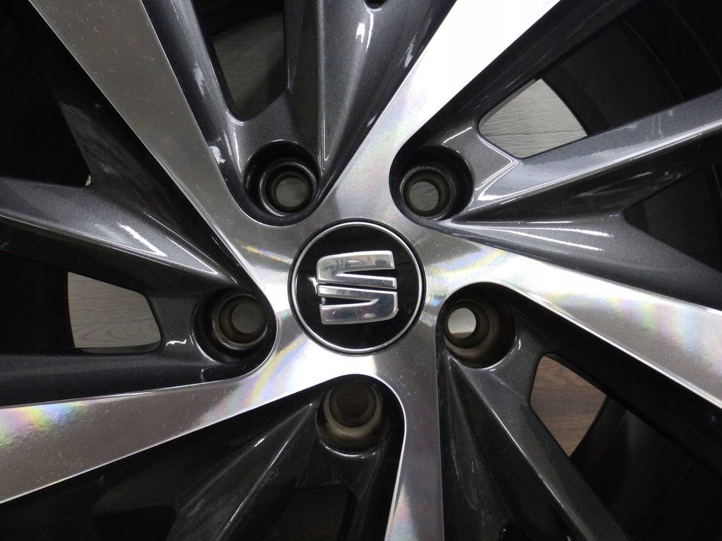 4x Alufelge 18 Zoll 7.5" 5x112 51ET Glanz Grau 5F0601025E Mg Leon Rim Wheel FEL9405551522sh