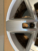 Laden Sie das Bild in den Galerie-Viewer, 1x Alufelge 19 Zoll 8.5" 5x130 59ET 7P6601025D VW Touareg 7p6 Rim Wheel FEL7228259393wl