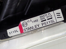 Laden Sie das Bild in den Galerie-Viewer, Frontscheinwerfer Mazda 5 I Ein Satz Scheinwerfer Headlight SCH7024038032ta