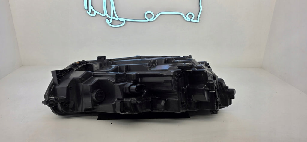 Frontscheinwerfer Skoda Octavia IV 5E4941015 LED Links Scheinwerfer Headlight SCH9182793749qg