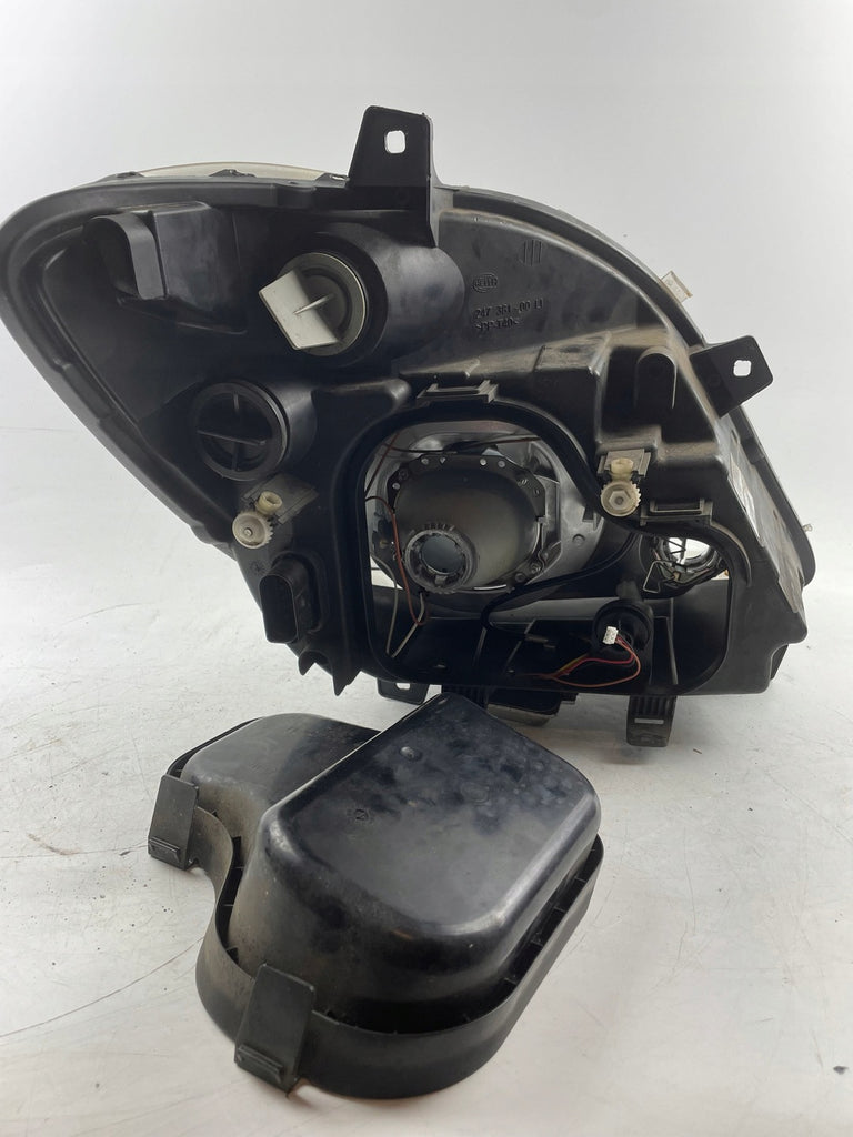 Frontscheinwerfer Mercedes-Benz Sprinter A9068200961 Xenon Links Headlight SCH2388974480uw
