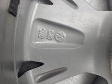 Load image into Gallery viewer, 1x Alufelge 16 Zoll 6.5" 5x112 50ET Glanz Silber 5K0601025AL VW Golf Touran FEL1315964149aj