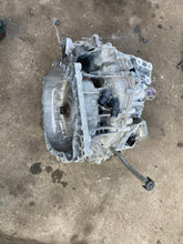 Laden Sie das Bild in den Galerie-Viewer, Getriebe Mercedes-Benz Cla K7B300 Automatikgetriebe Transmission Trasmissione
